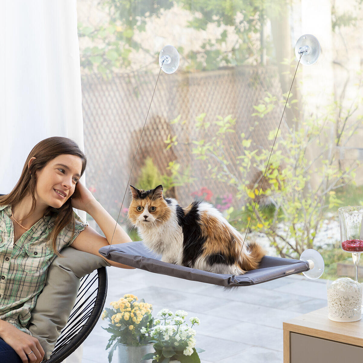 SkyCat™ – Hamaca Colgante para Gatos con Ventosas Ultra-Resistentes