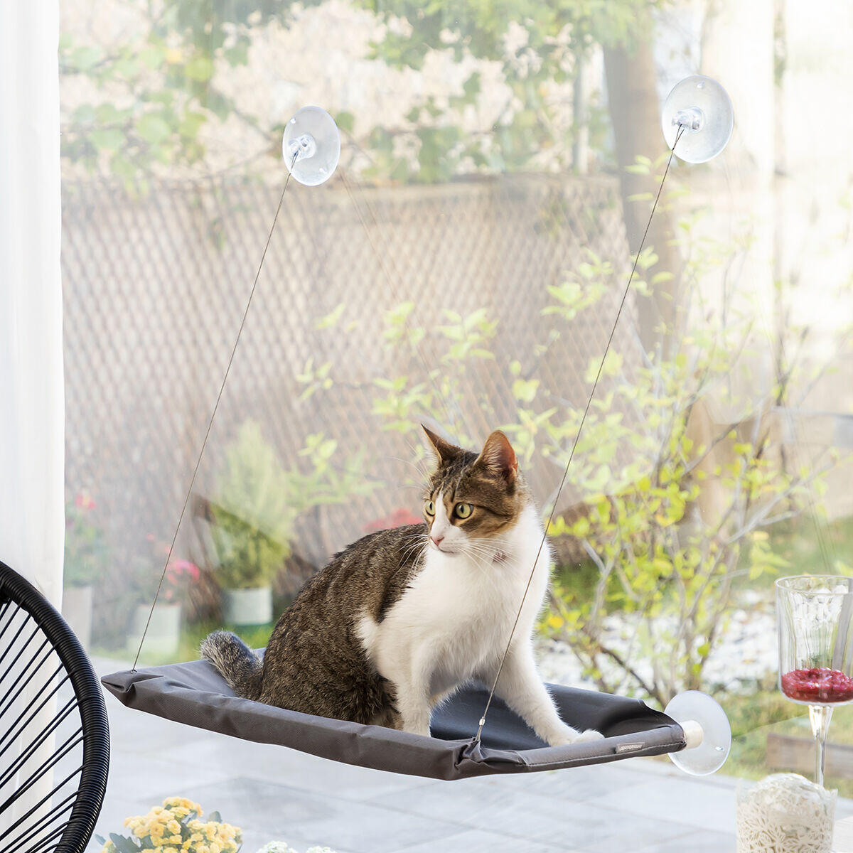 SkyCat™ – Hamaca Colgante para Gatos con Ventosas Ultra-Resistentes