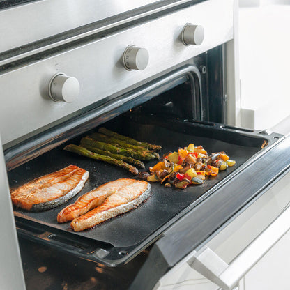 BakeShield Pro™ – Esterillas Reutilizables Antiadherentes para Horno y BBQ