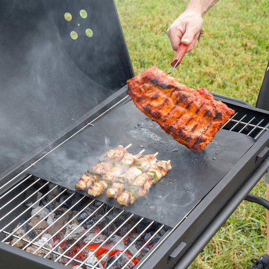 BakeShield Pro™ – Esterillas Reutilizables Antiadherentes para Horno y BBQ